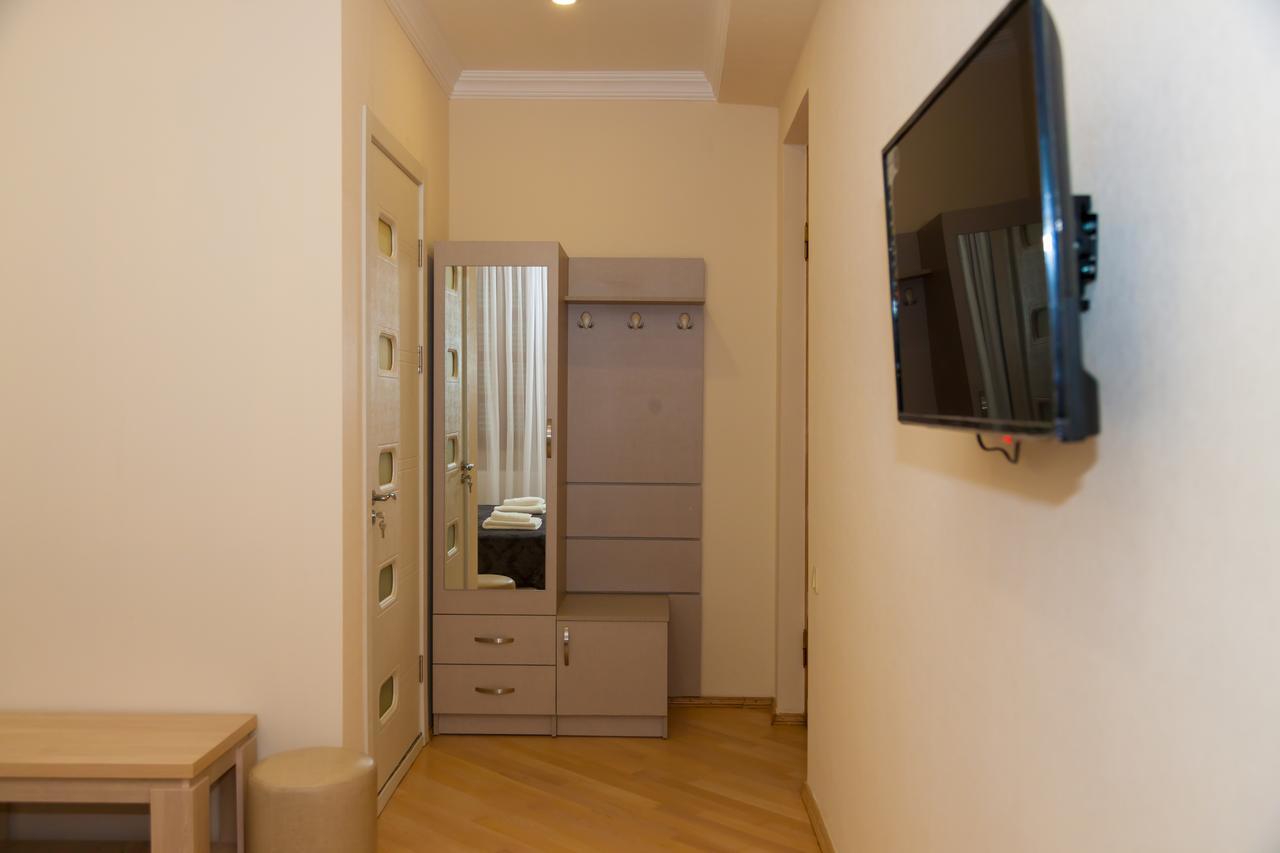 Holiday Rooms Tbilisi ภายนอก รูปภาพ