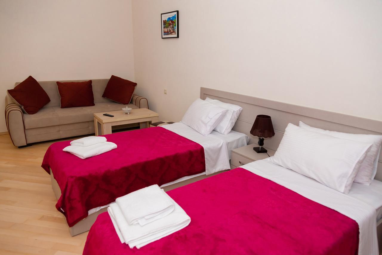 Holiday Rooms Tbilisi ภายนอก รูปภาพ